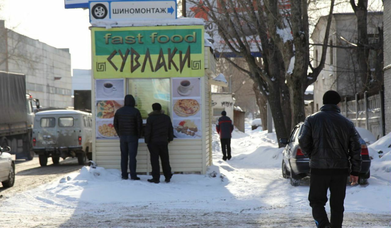 торговое помещение г Екатеринбург р-н Орджоникидзевский Уралмаш ул Шефская 3к фото 1