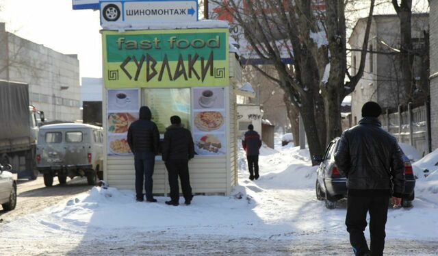 р-н Орджоникидзевский Уралмаш ул Шефская 3к фото