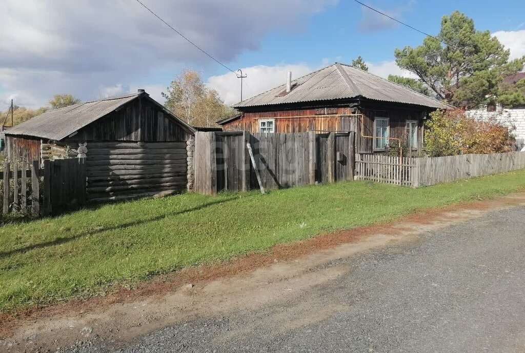 дом р-н Упоровский д Черная ул Советская фото 2