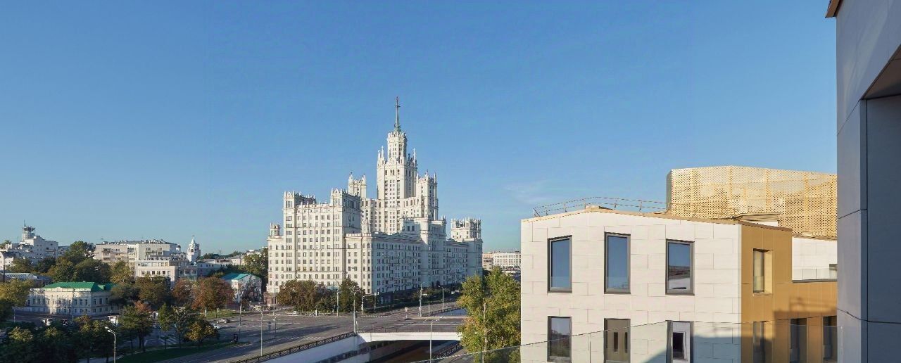 квартира г Москва метро Китай-город пер Серебрянический 8 фото 2