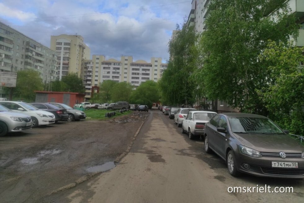 квартира г Омск ул 70 лет Октября 13/2 фото 7