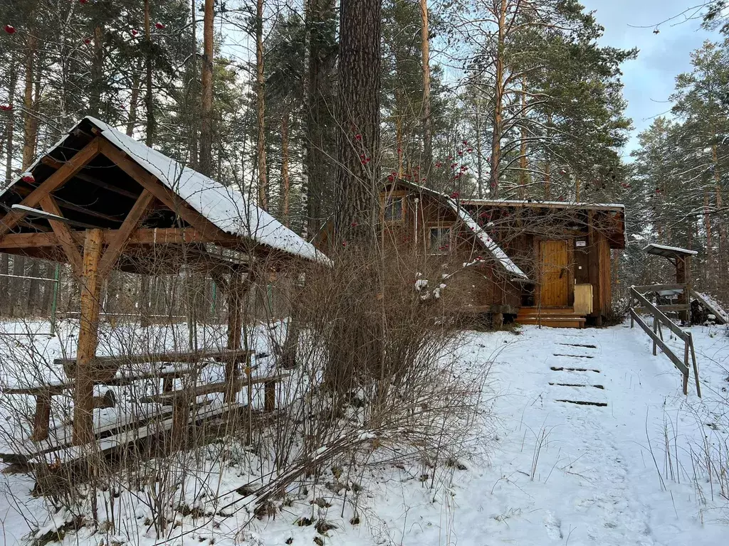 дом р-н Майминский с Манжерок Р-256 Чуйский тракт, 477-й километр, б/н фото 1