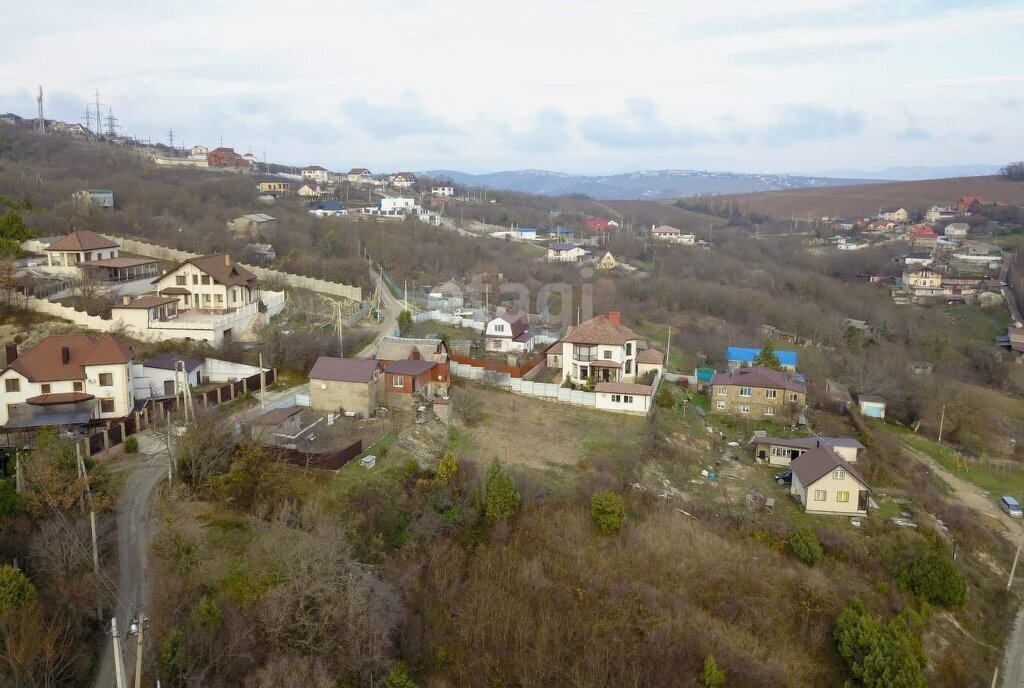 дом г Новороссийск р-н Восточный ул Виноградная фото 16