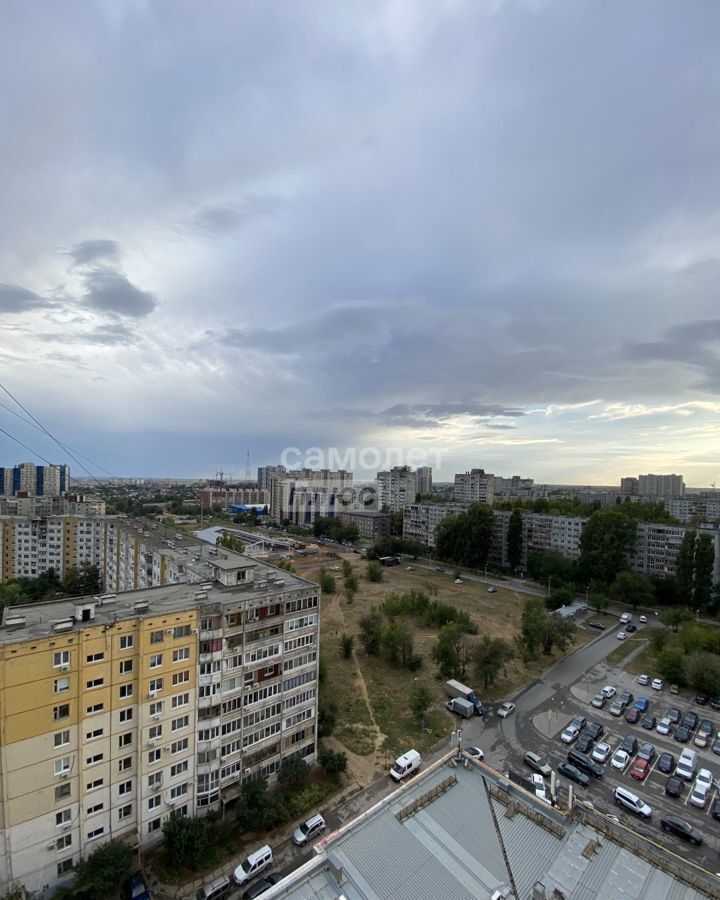 квартира г Волгоград р-н Дзержинский район Семь Ветров ул 8-й Воздушной Армии 28 фото 14