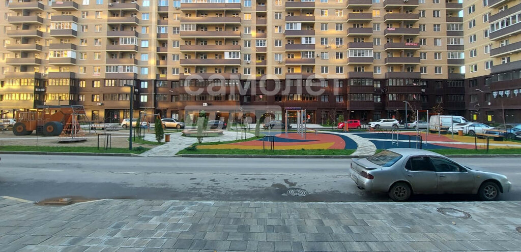 квартира г Краснодар ул им. Героя Ростовского 8к/3 фото 5