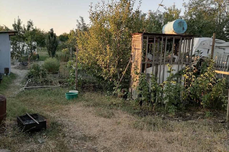 дом г Саратов Саратов городской округ, Сквер им. Алексея Петровича Боголюбова фото 9