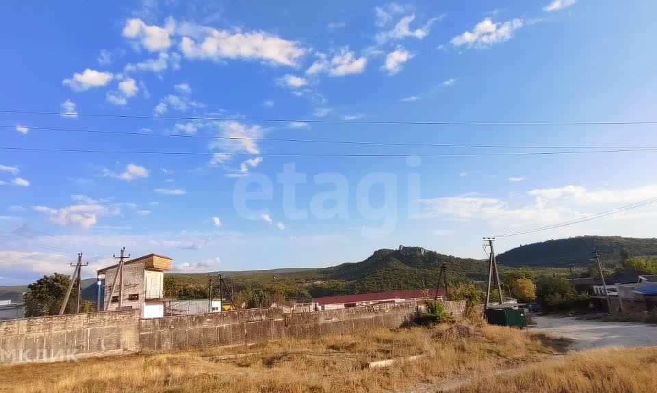 земля р-н Бахчисарайский село Танковое фото 1