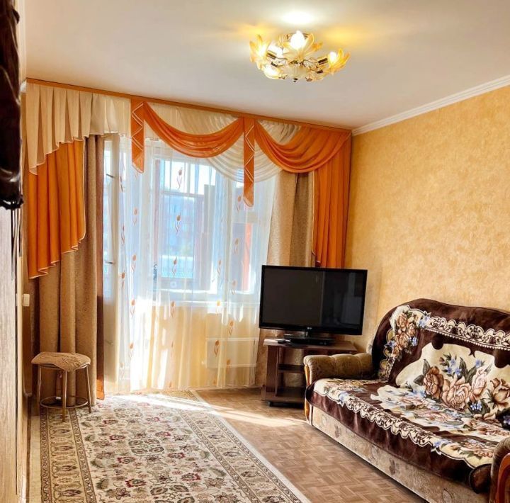 квартира г Тольятти р-н Автозаводский ул Офицерская 9 фото 4