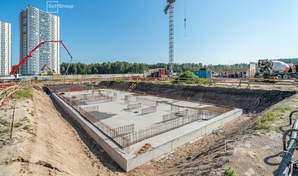 квартира г Санкт-Петербург метро Проспект Просвещения р-н Приморский муниципальный округ Коломяги фото 9