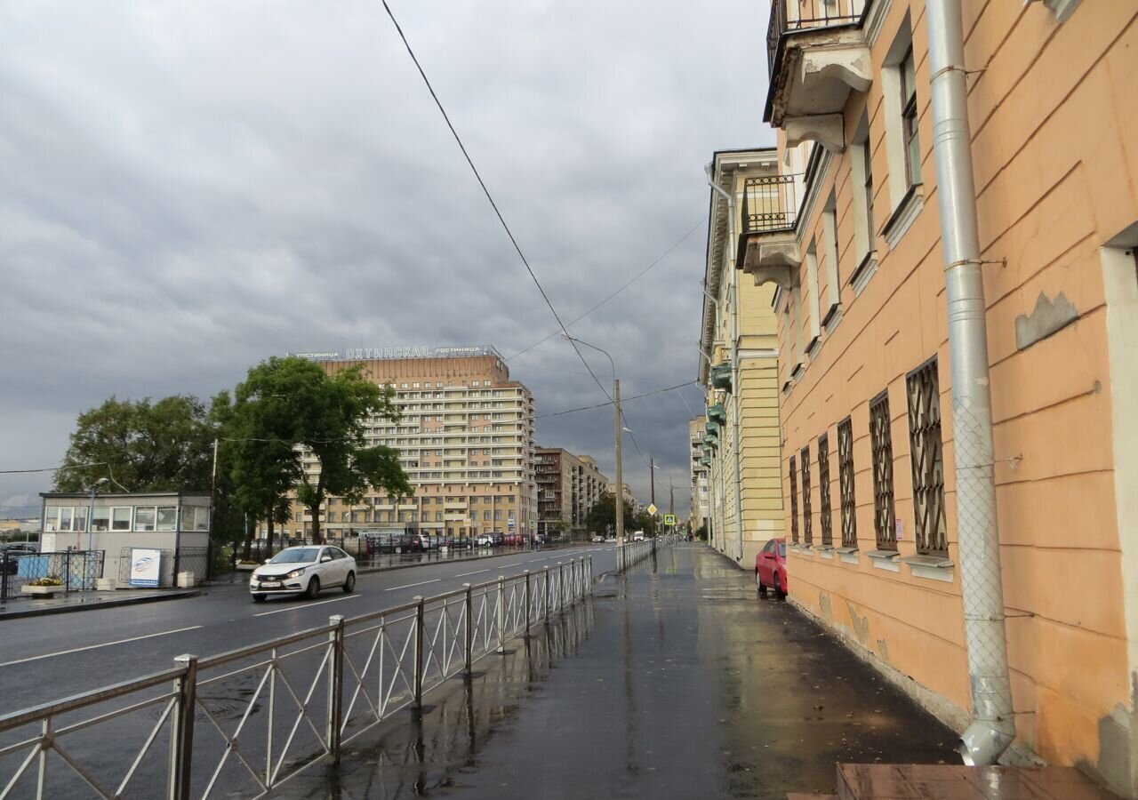 торговое помещение г Санкт-Петербург метро Новочеркасская пр-кт Большеохтинский 5/10к 1 фото 9