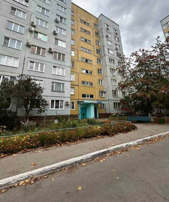 квартира г Тольятти р-н Автозаводский 14 квартал ул Автостроителей 39 фото 11