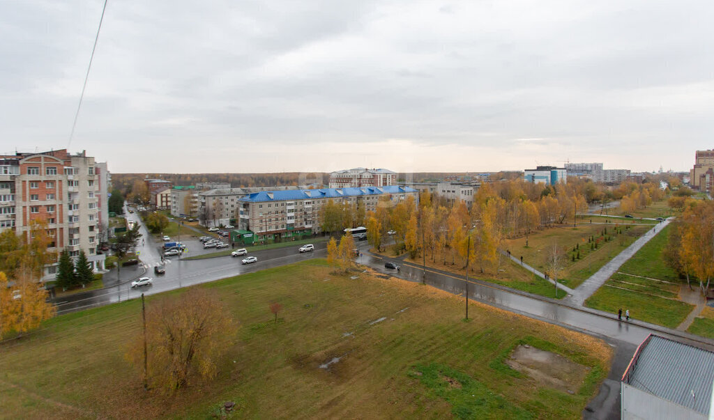 квартира г Тобольск мкр 4 13 фото 7