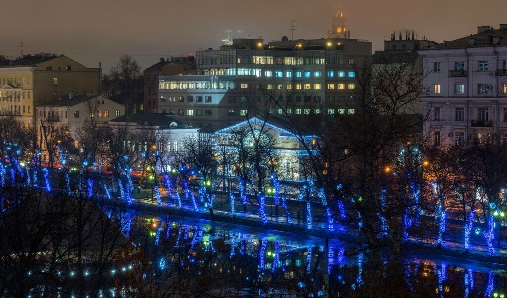 офис г Москва метро Тургеневская Бауманка б-р Чистопрудный 17с/1 фото 1