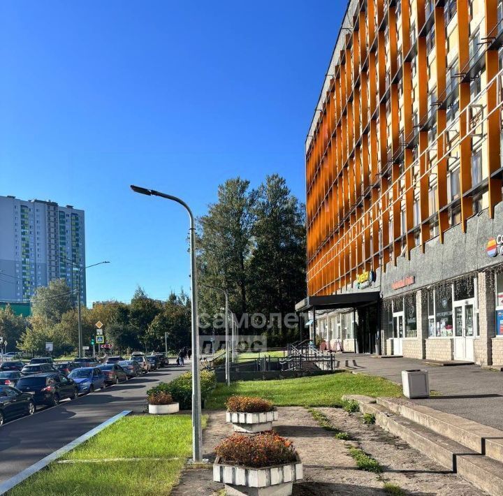 свободного назначения г Санкт-Петербург метро Академическая ул Бестужевская 10 фото 2