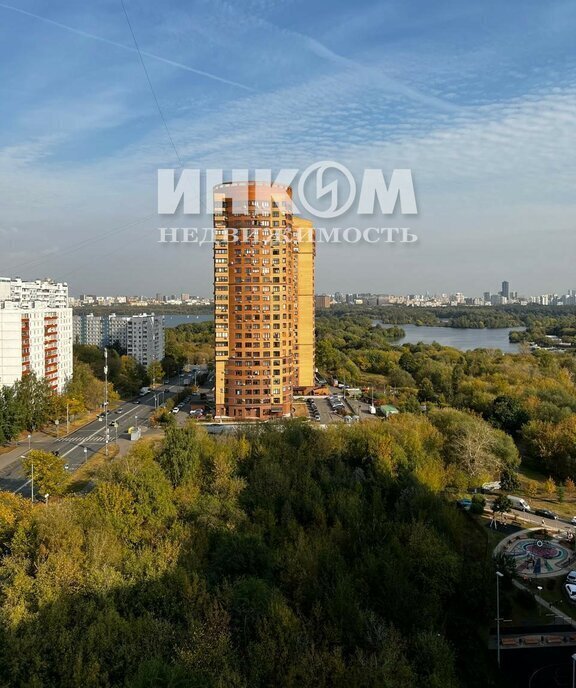 квартира г Москва метро Строгино ул Твардовского 12к/1 фото 10