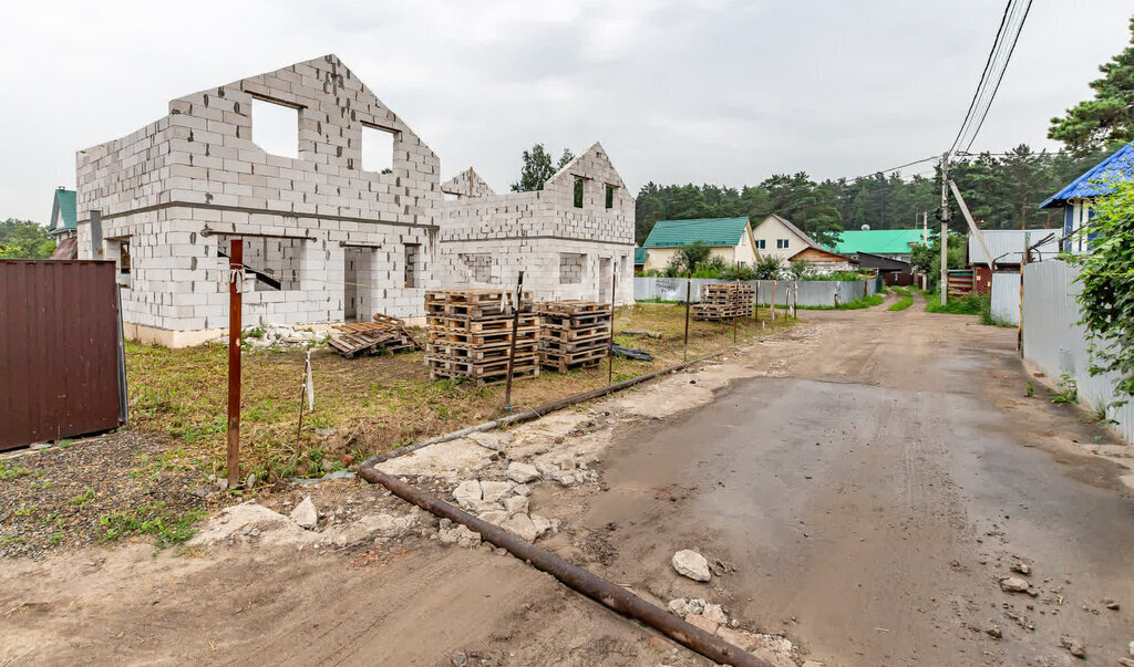 дом г Барнаул р-н Индустриальный ул Власихинская 59г/22 фото 5