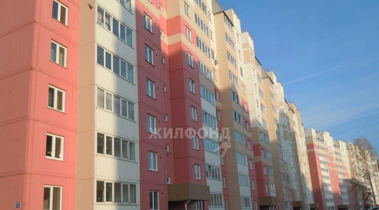 квартира р-н Новосибирский рп Краснообск мкр 2 205 фото 3