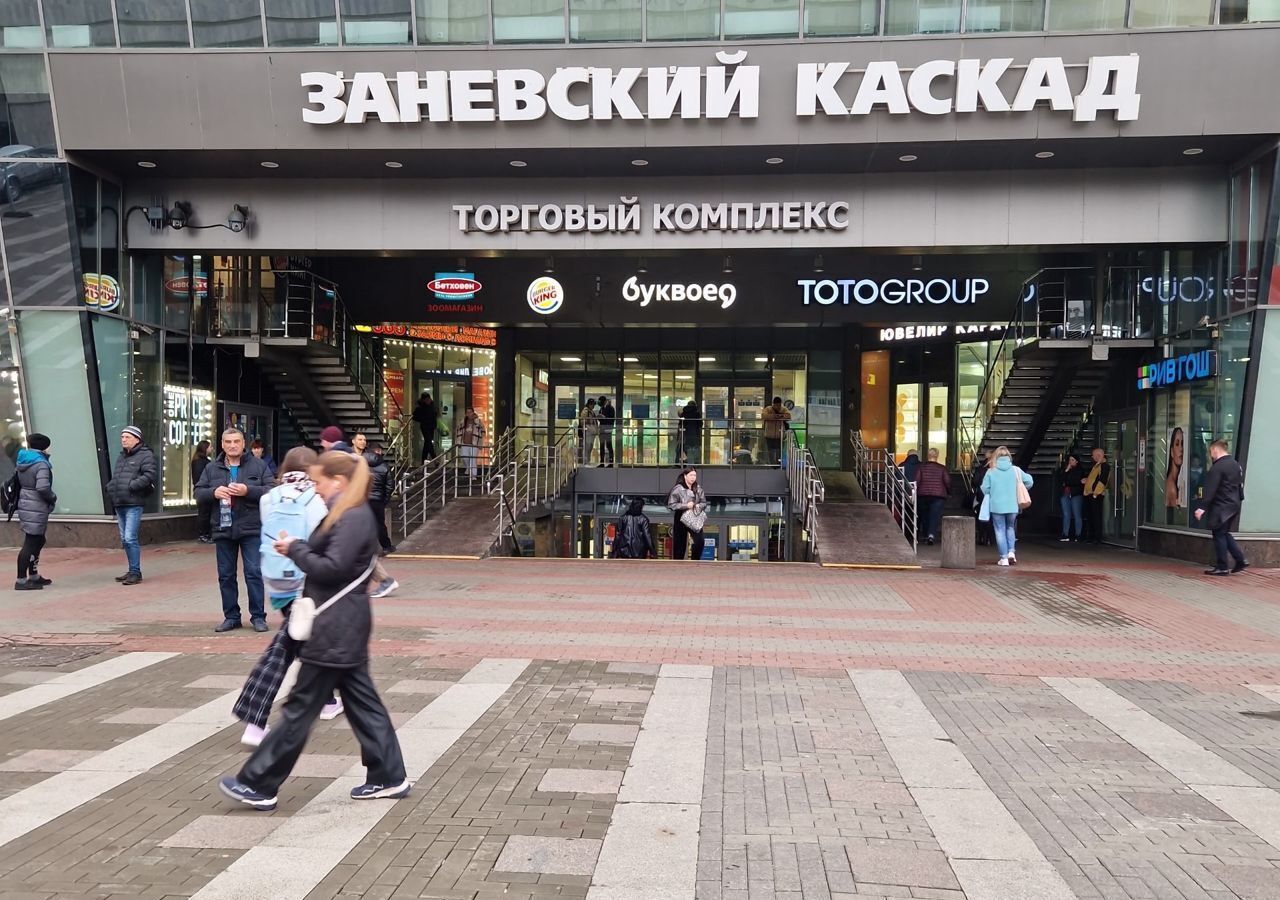 торговое помещение г Санкт-Петербург метро Ладожская пр-кт Заневский 67к/2 округ Малая Охта фото 1