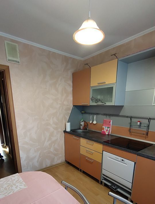 квартира г Тольятти р-н Автозаводский ул Автостроителей 25 фото 19