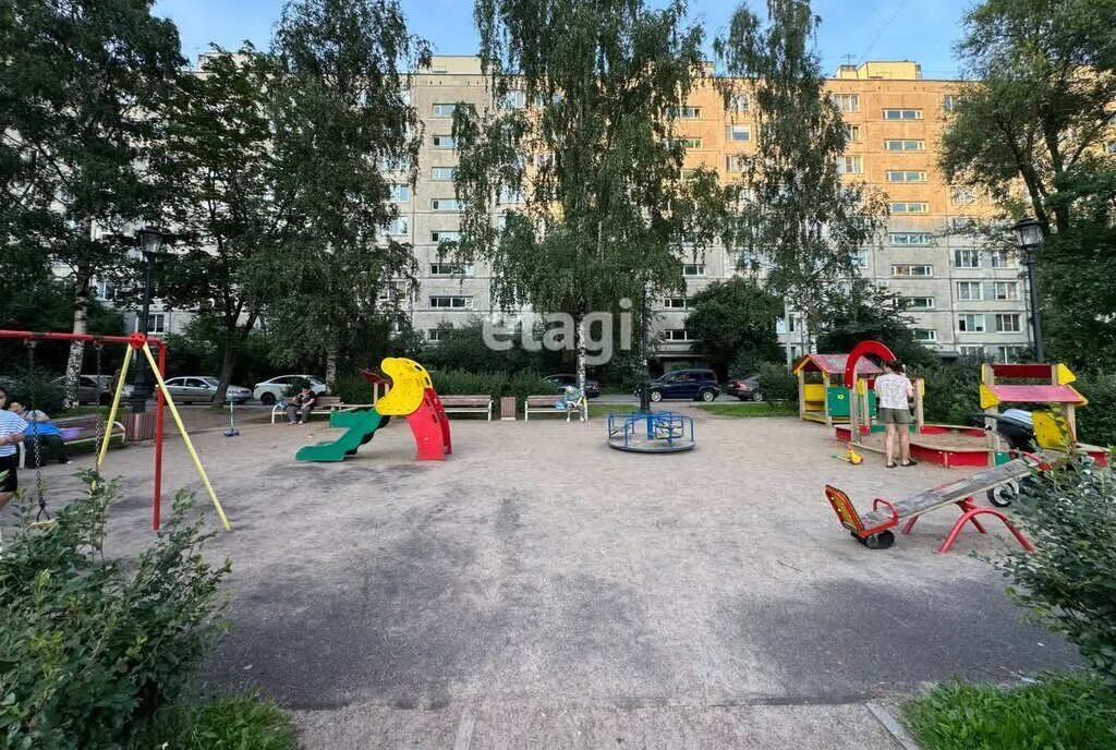 квартира г Санкт-Петербург метро Проспект Славы ул Димитрова 10к/2 округ Георгиевский фото 27