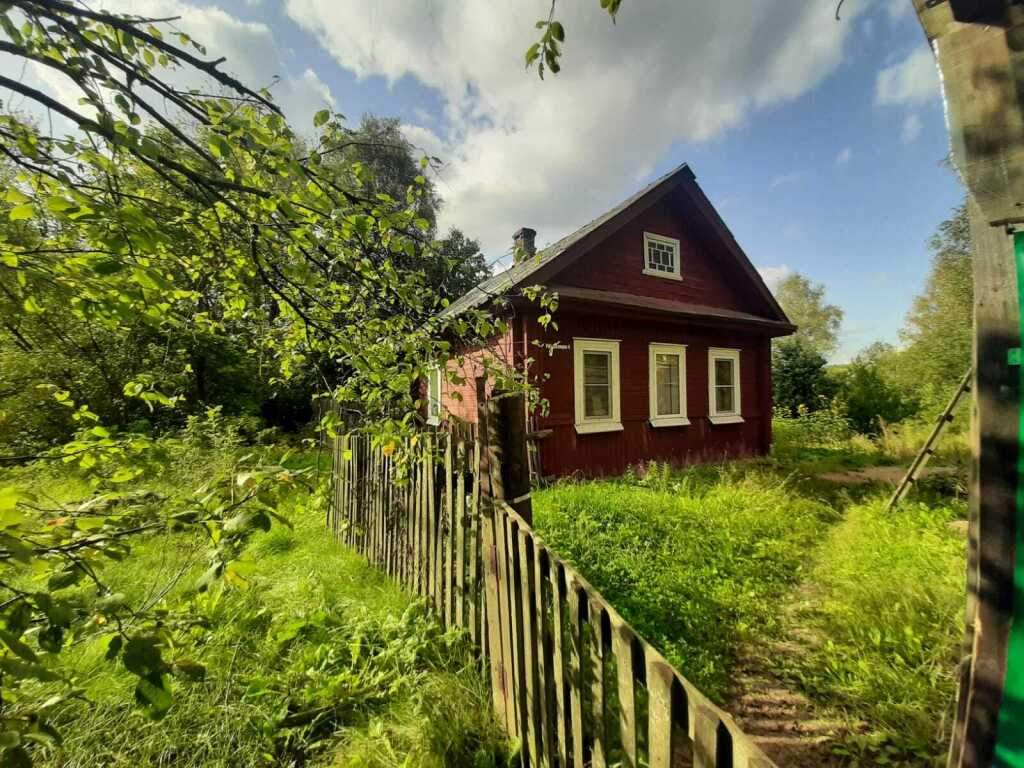 дом р-н Тихвинский г Тихвин ул Разъезжая фото 1