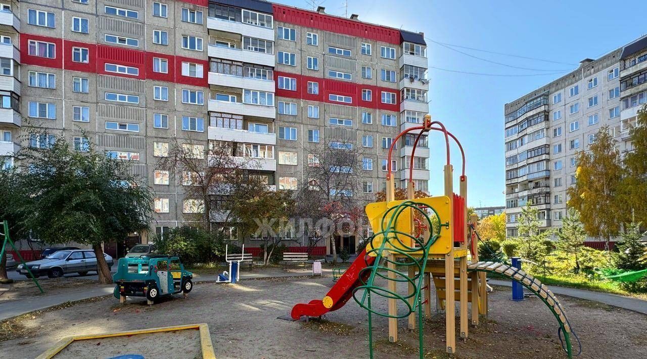 квартира г Новосибирск ул Связистов 127 Площадь Маркса фото 21