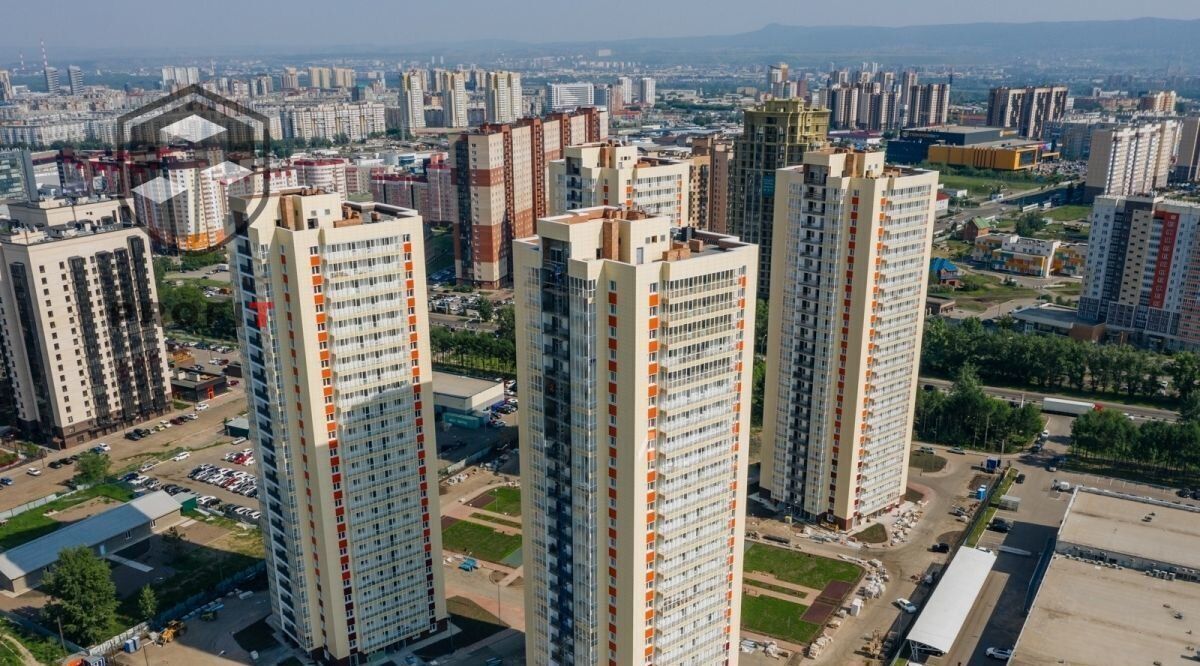 квартира г Красноярск р-н Центральный ул Караульная 39/4 фото 1