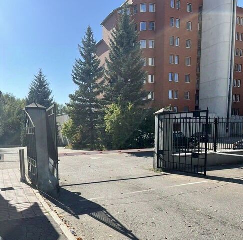 метро Университет Дружбы Народов фото