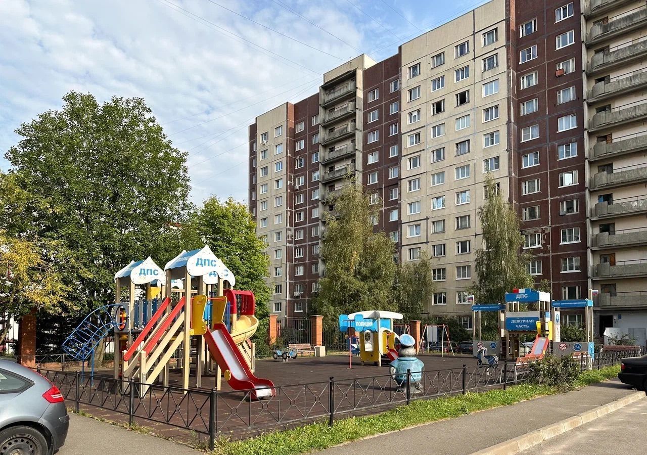 квартира г Колпино ул Ижорского Батальона 23 р-н Колпинский фото 19