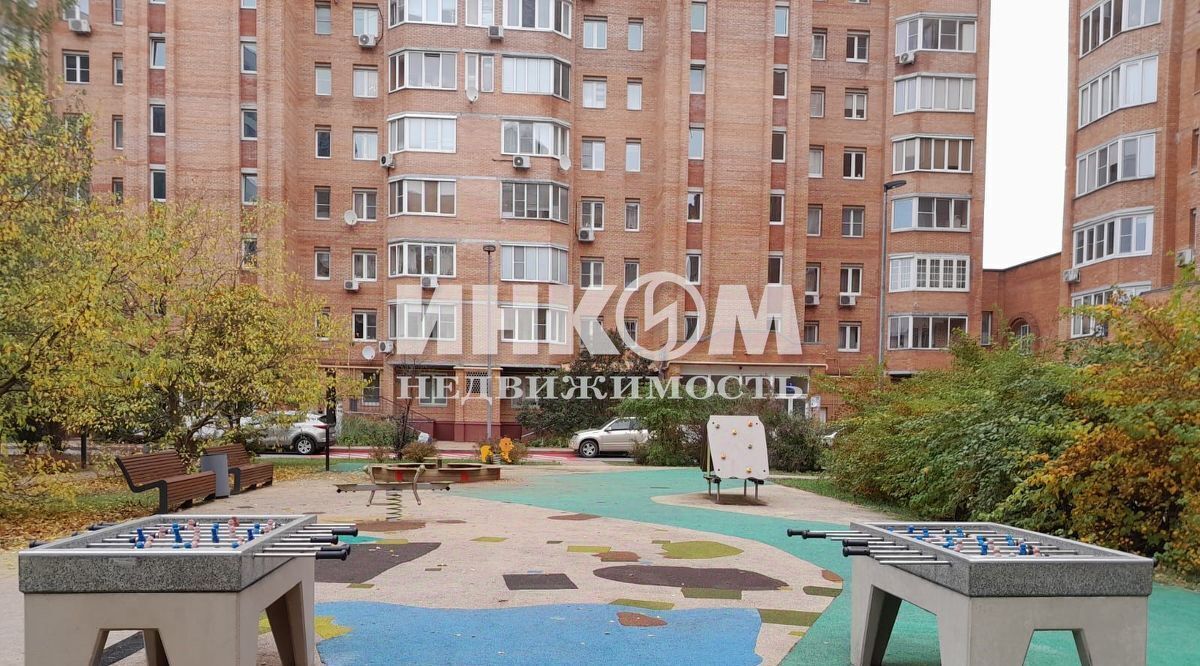 квартира г Москва п Сосенское п Газопровод метро Новохохловская 18к 2 фото 4