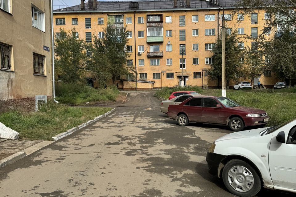 квартира г Братск улица Кирова, 10а, Братск городской округ фото 9