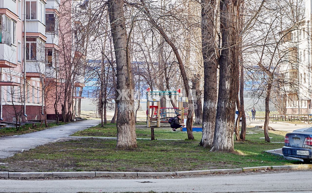 комната г Новосибирск Берёзовая роща ул Республиканская 9 фото 3