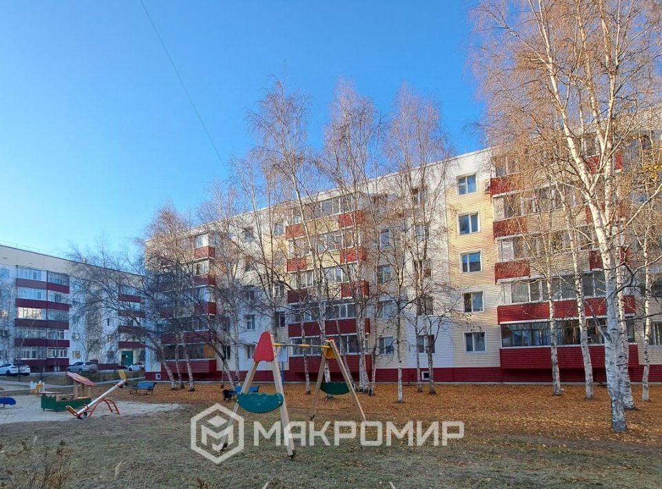 квартира г Сургут 9-10-й микрорайон ул Просвещения 43 фото 36