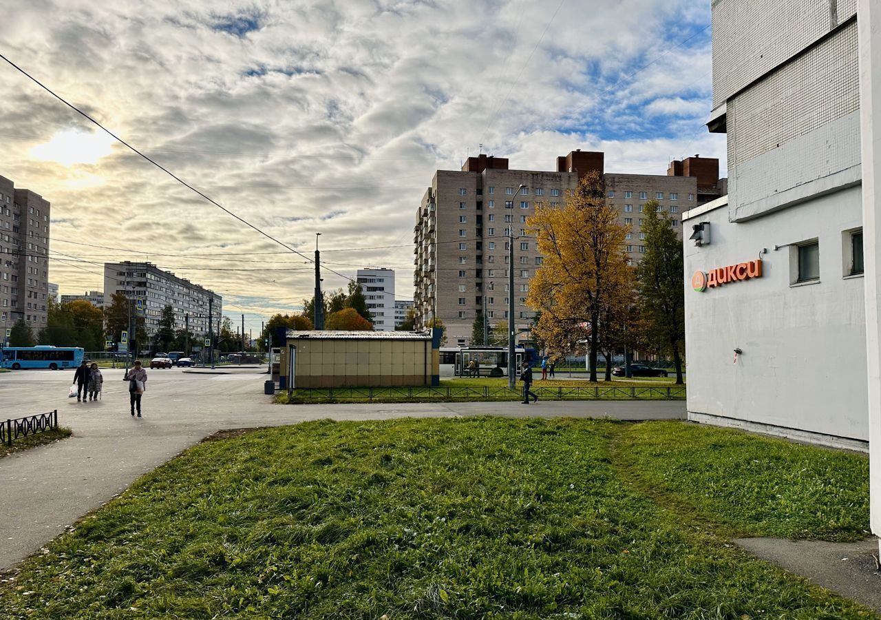 торговое помещение г Санкт-Петербург метро Пионерская пр-кт Богатырский 9 фото 5