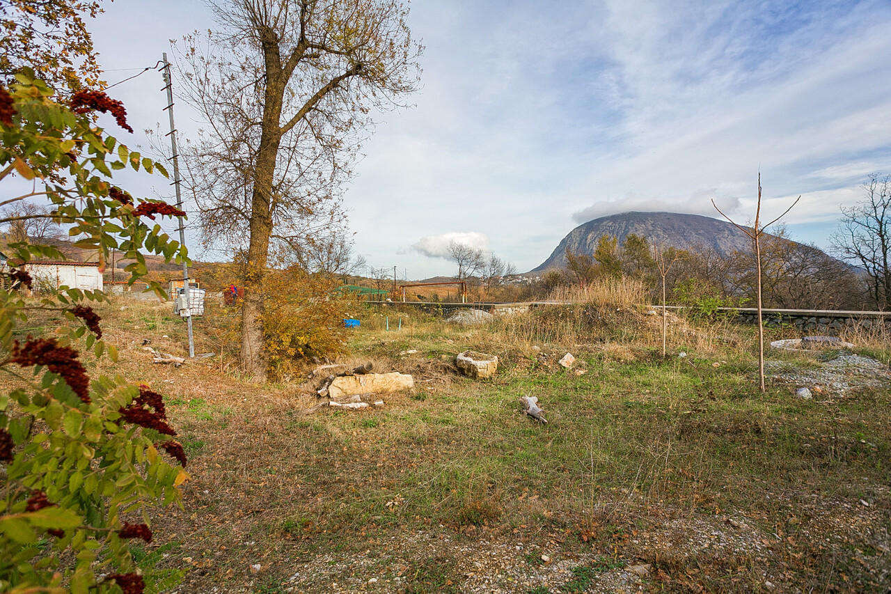 земля г Ялта пгт Краснокаменка ул Алуштинская г. т. фото 18