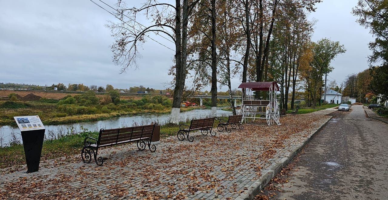 свободного назначения р-н Зубцовский г Зубцов наб. Вазузы, 10 фото 9