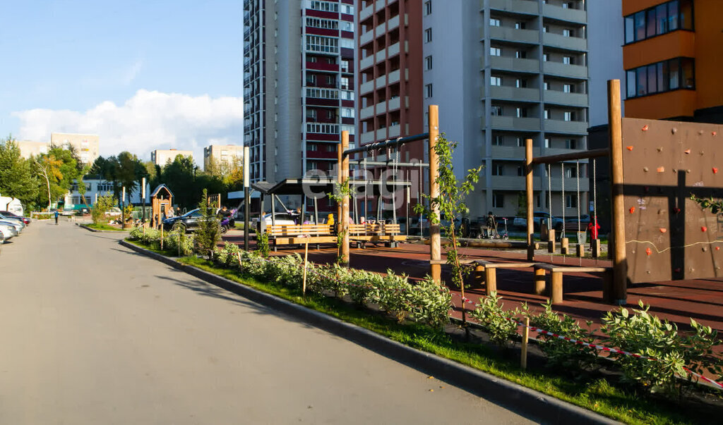 квартира г Новосибирск р-н Ленинский ул Немировича-Данченко 14/2 Площадь Маркса фото 16