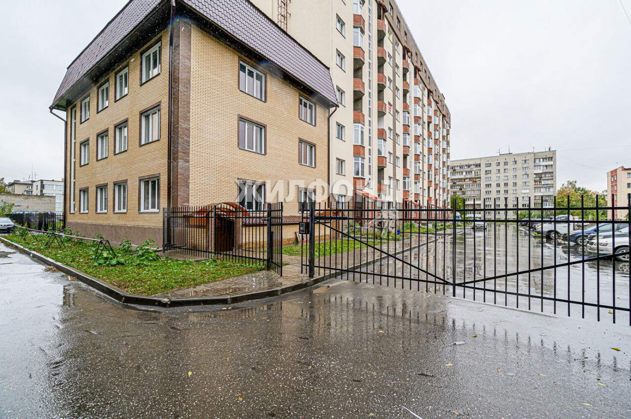 квартира г Новосибирск метро Площадь Гарина-Михайловского р-н Железнодорожный ул Сибирская 35/1 фото 16