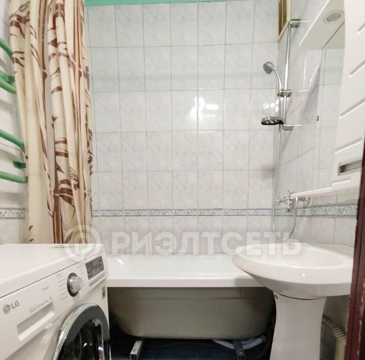 квартира г Мурманск р-н Ленинский ул Свердлова 40к/2 фото 12