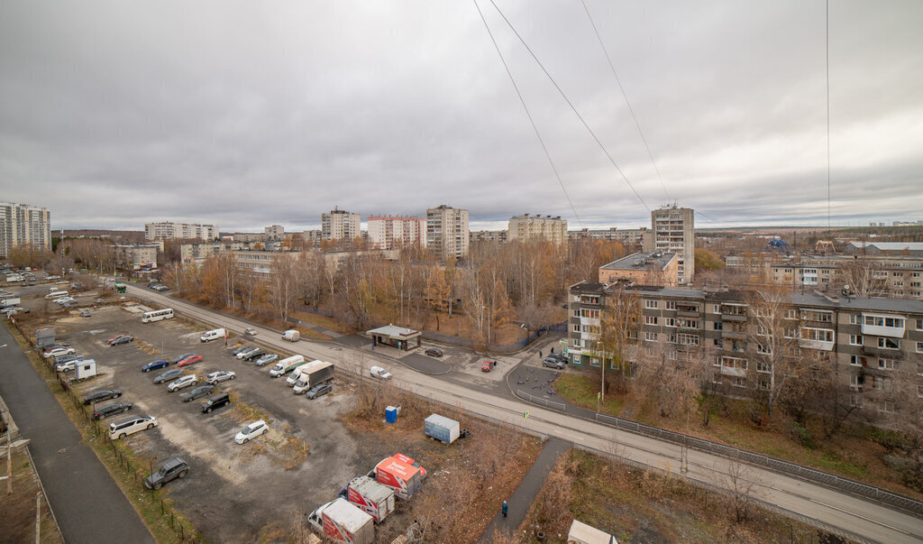 квартира г Екатеринбург р-н Железнодорожный Уральская ул Билимбаевская 25к/2 фото 3