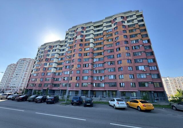 метро Улица Скобелевская ул Изюмская 55к/1 фото