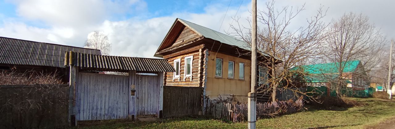 дом р-н Шарканский д Вортчино ул Центральная 12 фото 1