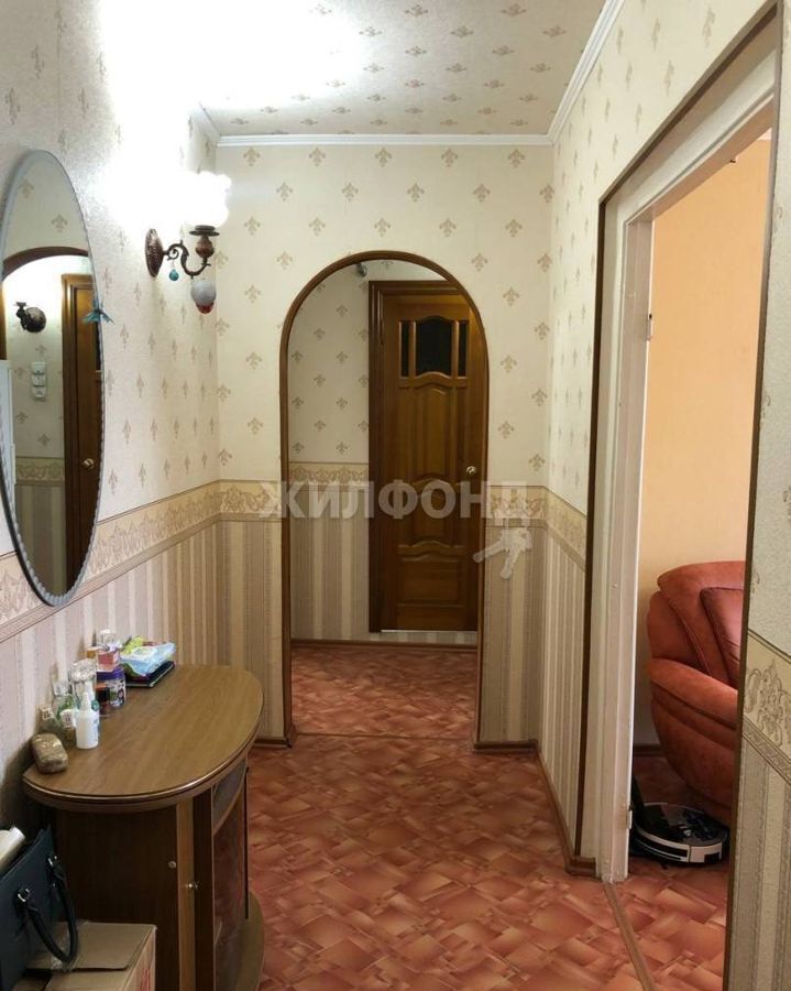 квартира г Тольятти р-н Автозаводский 20-й квартал б-р Рябиновый 8 фото 1