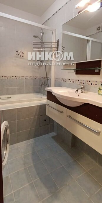 квартира г Москва метро Тропарёво ул Академика Варги 5 фото 15