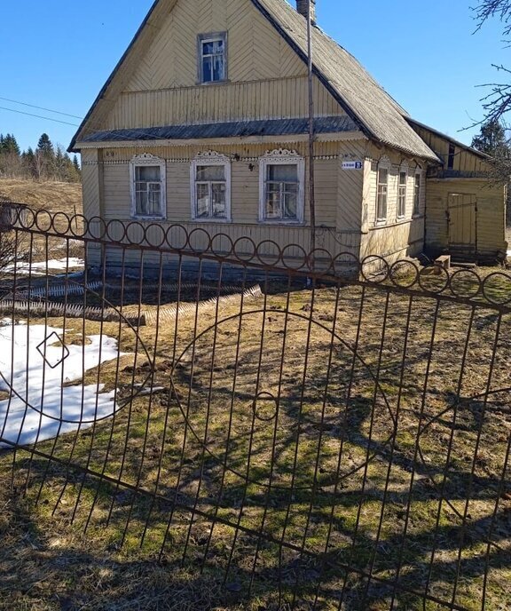 дом р-н Струго-Красненский д Катежно ул Ветеранов 22 фото 4