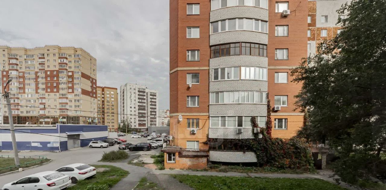 квартира г Тюмень р-н Восточный ул Мельникайте 129 фото 20