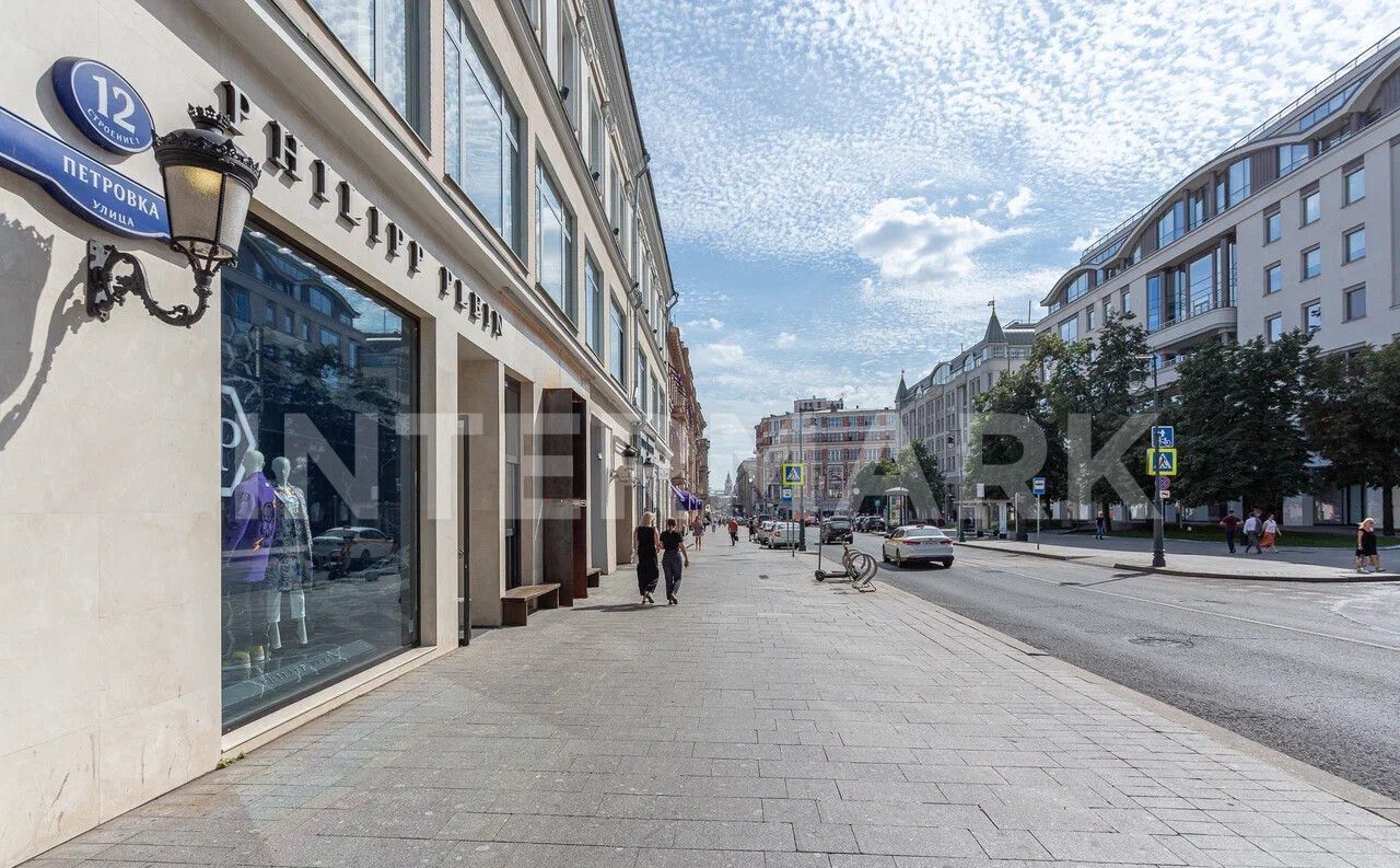 торговое помещение г Москва метро Кузнецкий Мост ул Петровка 12 муниципальный округ Тверской фото 3