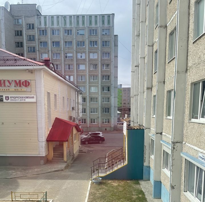 квартира г Мегион ул Строителей 2/3 фото 7