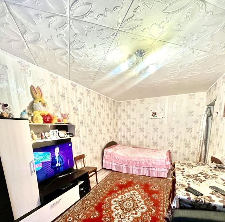 квартира г Саратов р-н Заводской ул Ново-Крекингская 33 фото 1