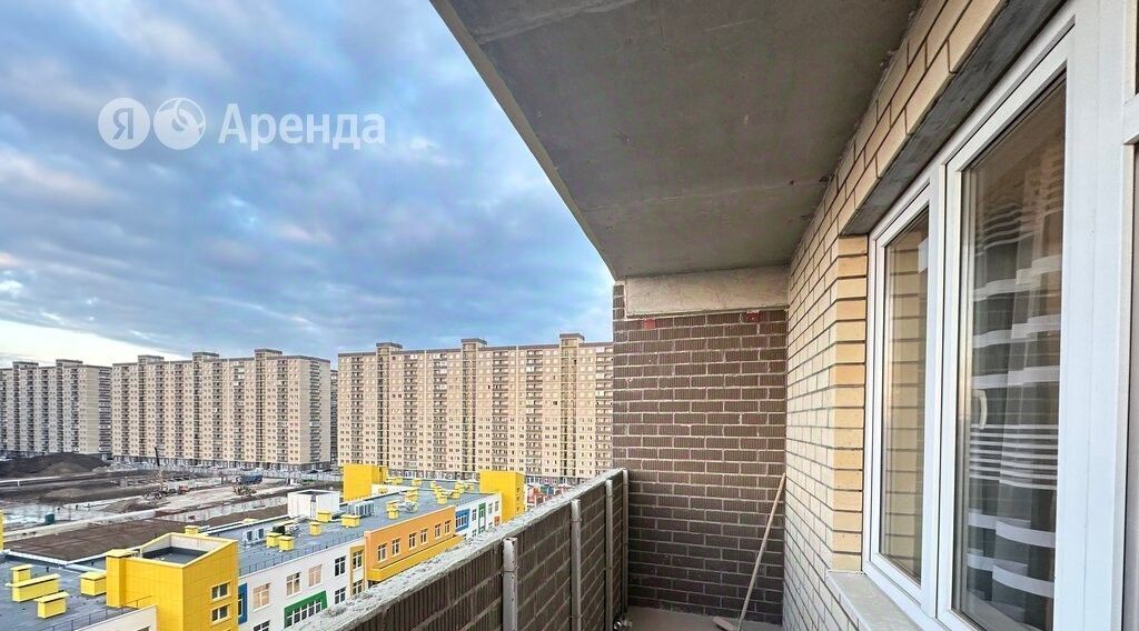 квартира г Краснодар р-н Прикубанский ул им. лётчика Позднякова 2к/12 фото 17